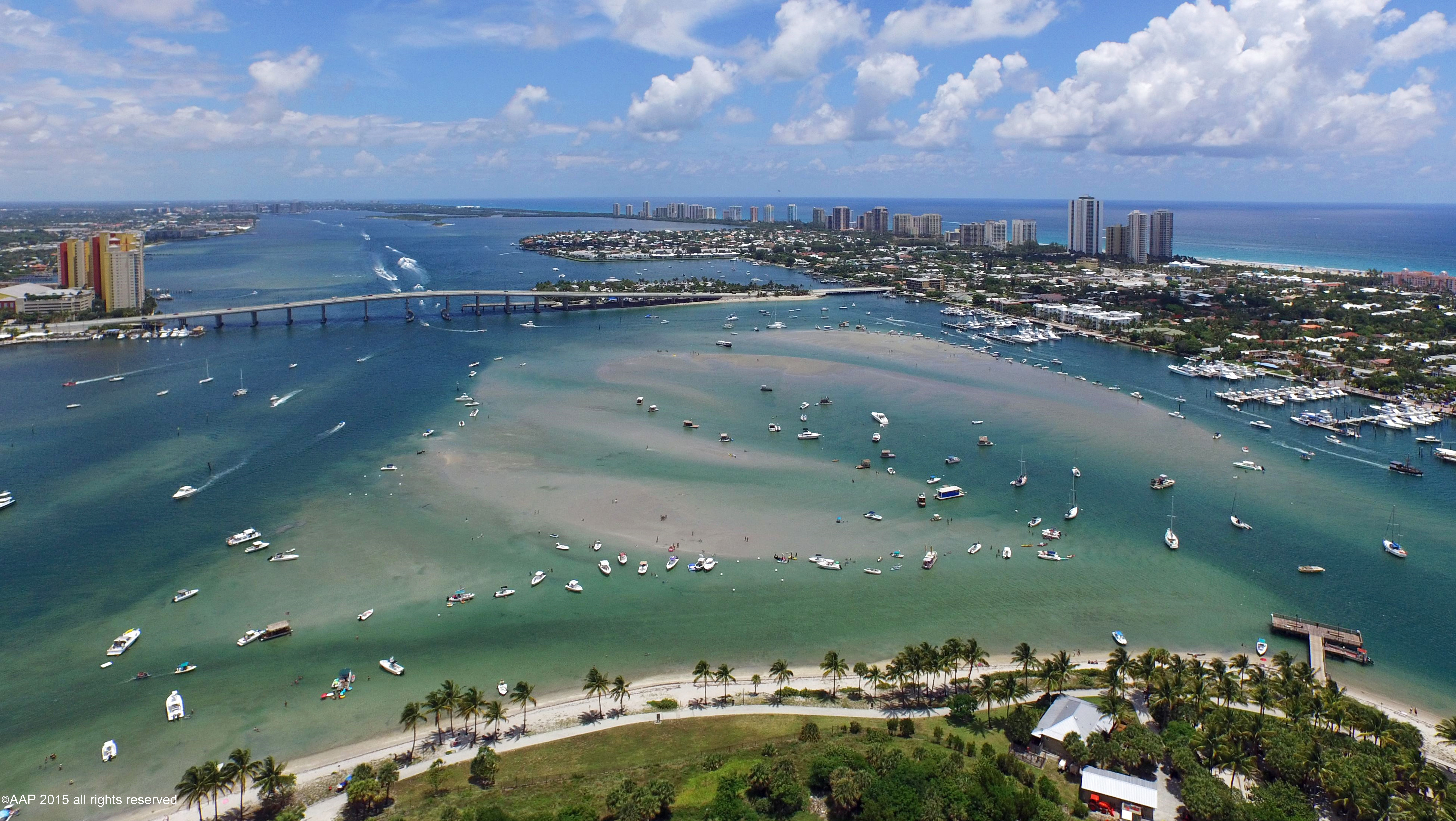 Palm Beach Inlet beside Palm Beach Shores Florida