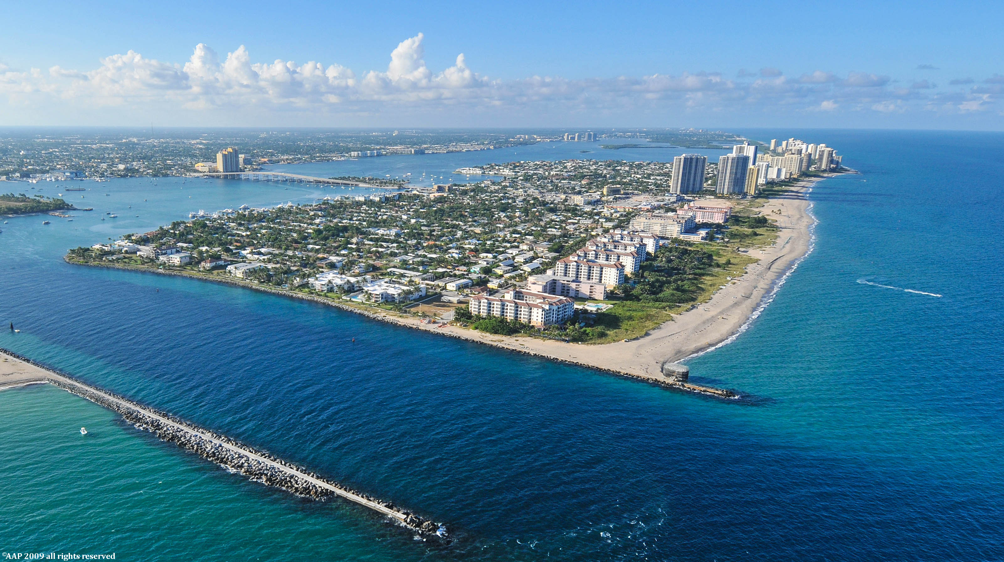 Swimming and snorkeling waters at Peanut Island Park